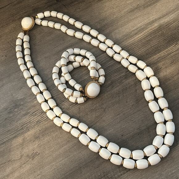 Trifari Jewelry - Vintage VTG Crown Trifari Necklace and Bracelet #824 White Gold tone